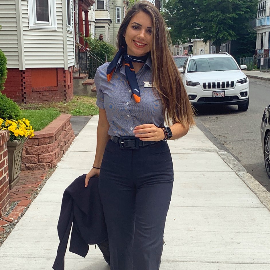 dhotzz-american-air-hostess-041