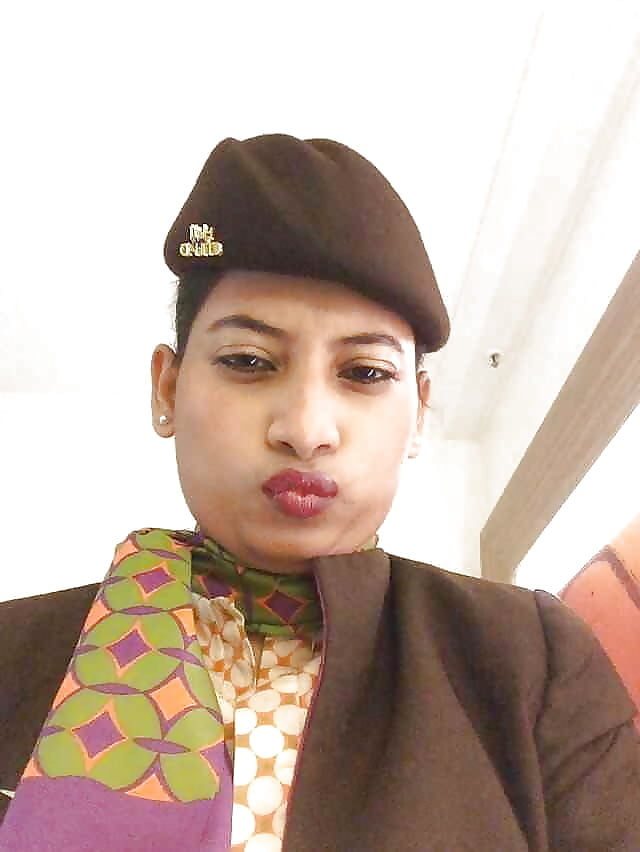 dubai-air-hostess-nude-007