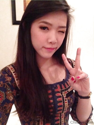 sexy-singapore-air-hostess-leaked-009