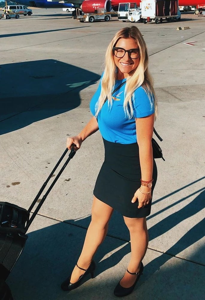 shelby-air-hostess-013