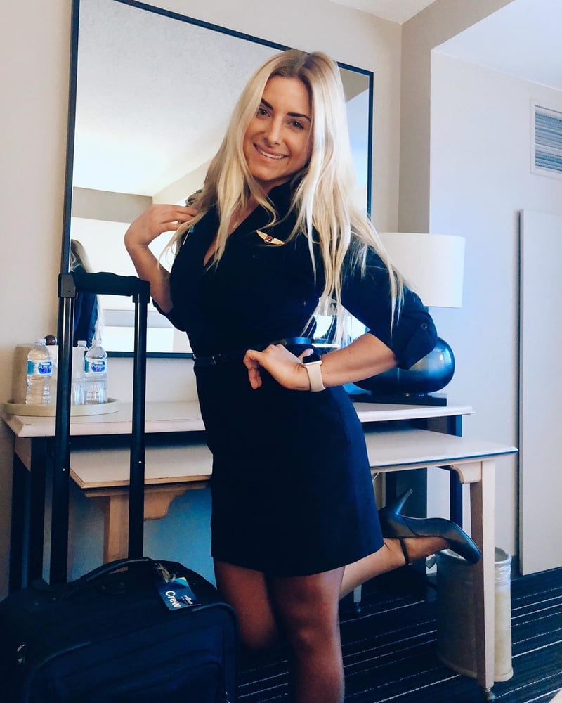 shelby-air-hostess-019