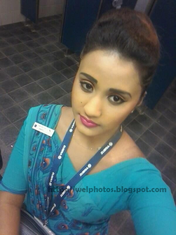 sri-lankan-cute-air-hostess-017