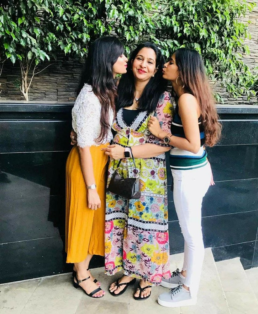meena-reema-pihu-003