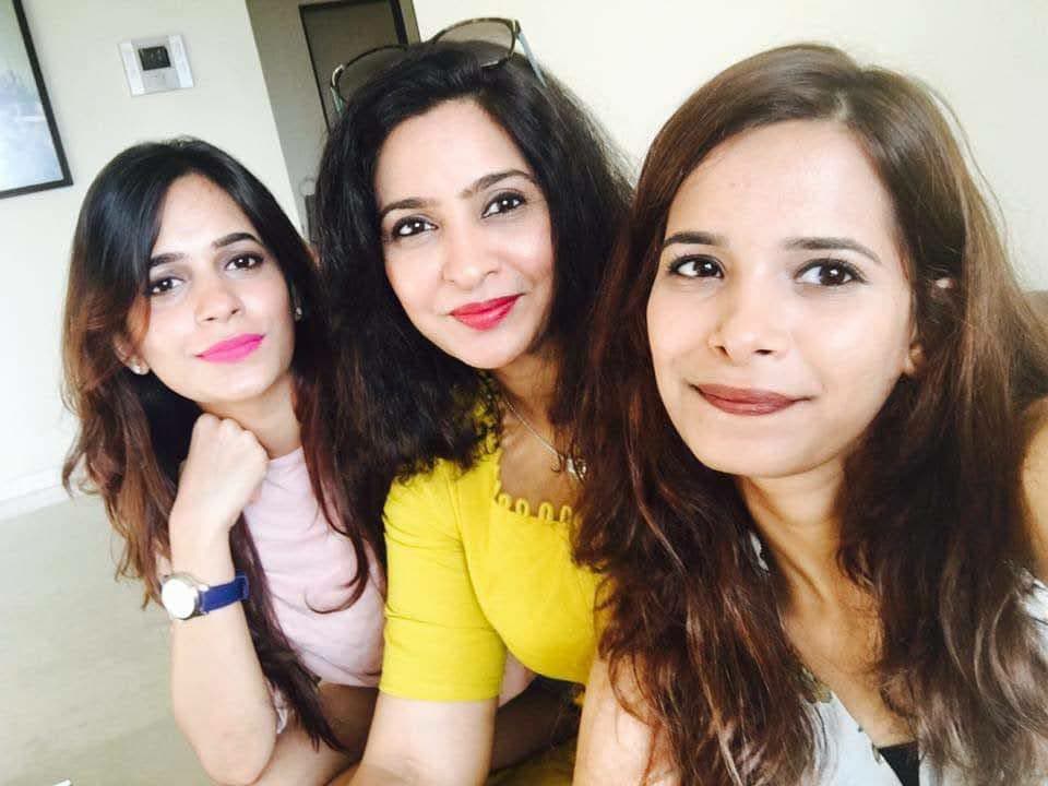 meena-reema-pihu-033