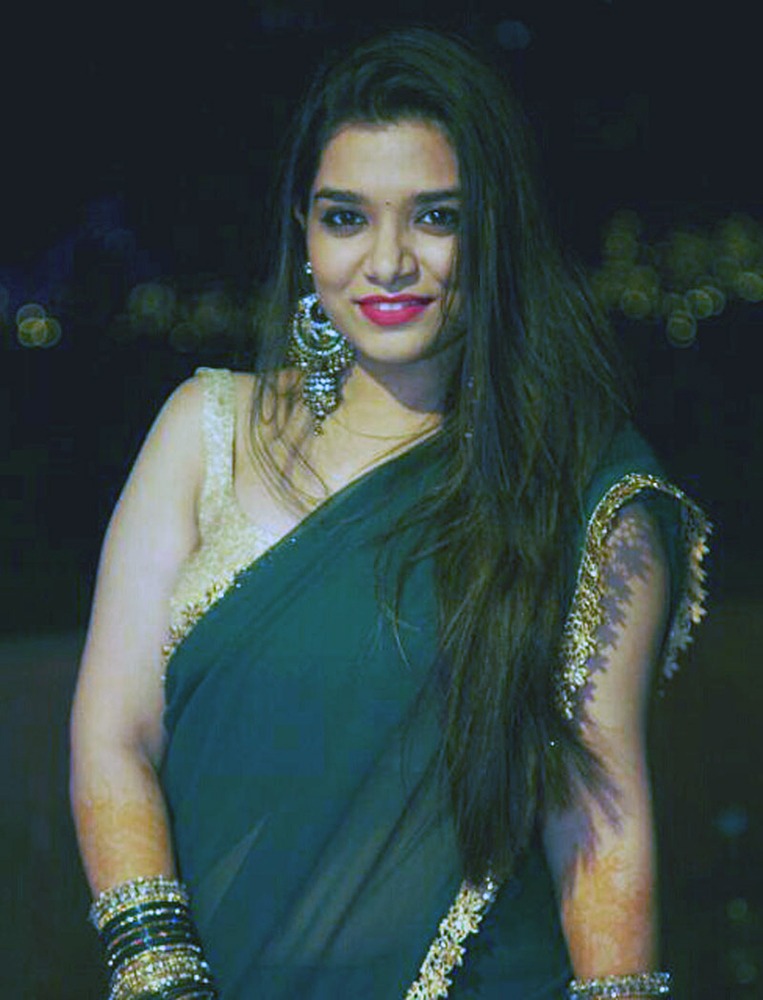 shefali-048