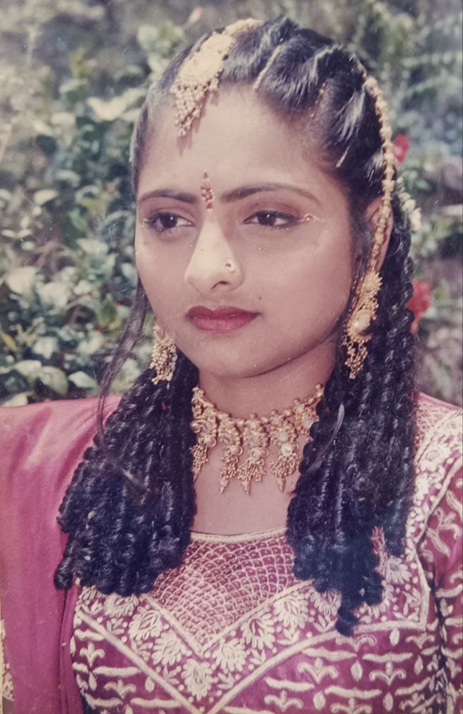 urvashi-didi-didisaashiq-038