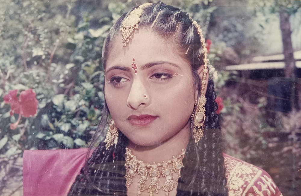urvashi-didi-didisaashiq-041